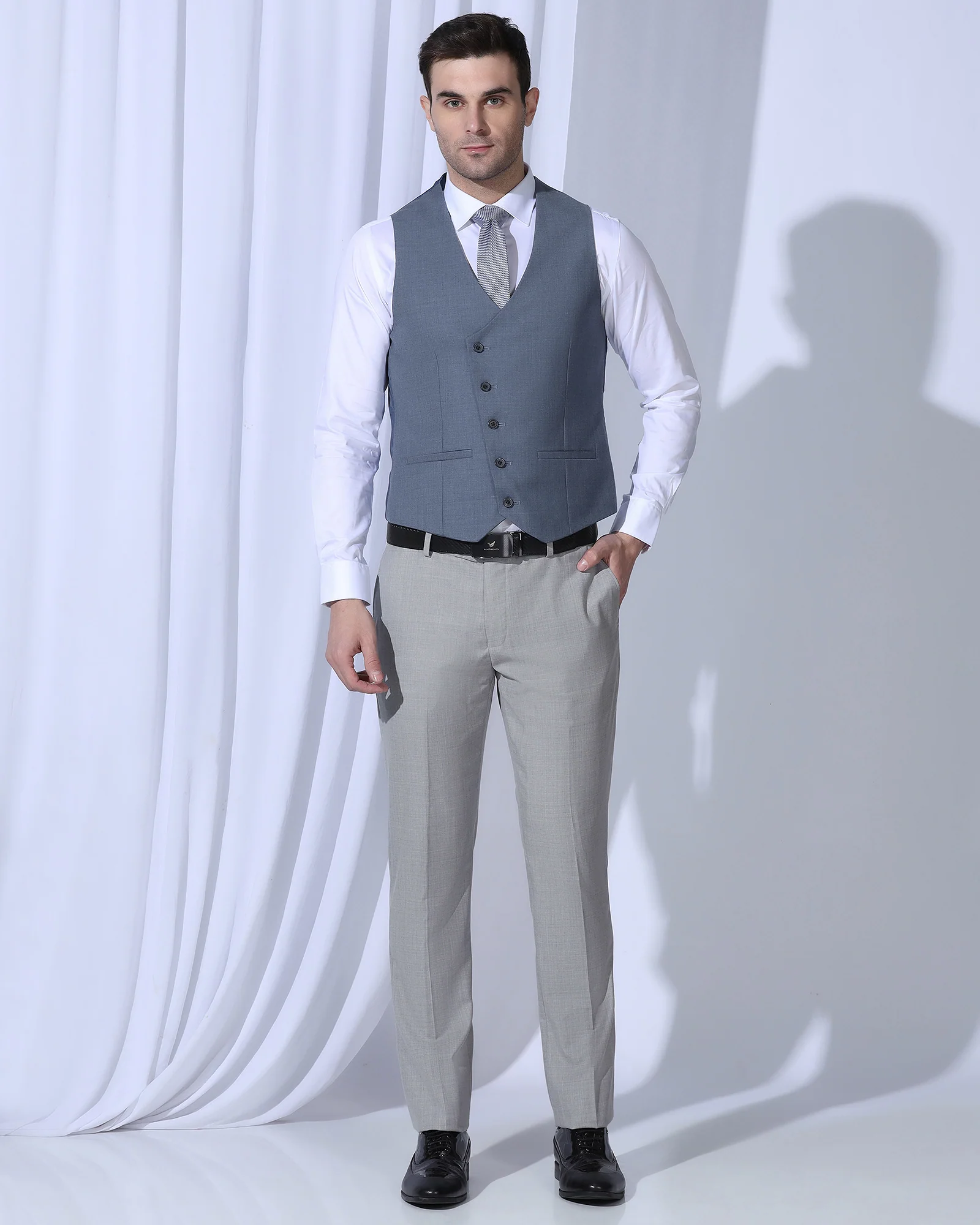 Three Piece Grey Solid Formal Suit - Oden - Image 7
