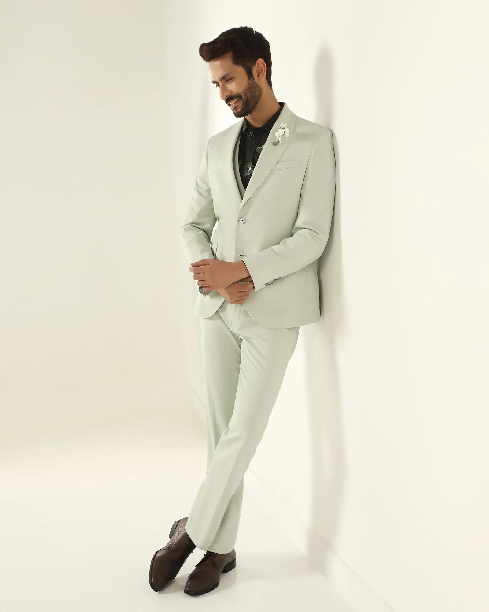 Three Piece Mint Textured Formal Suit - Steddle - Image 9