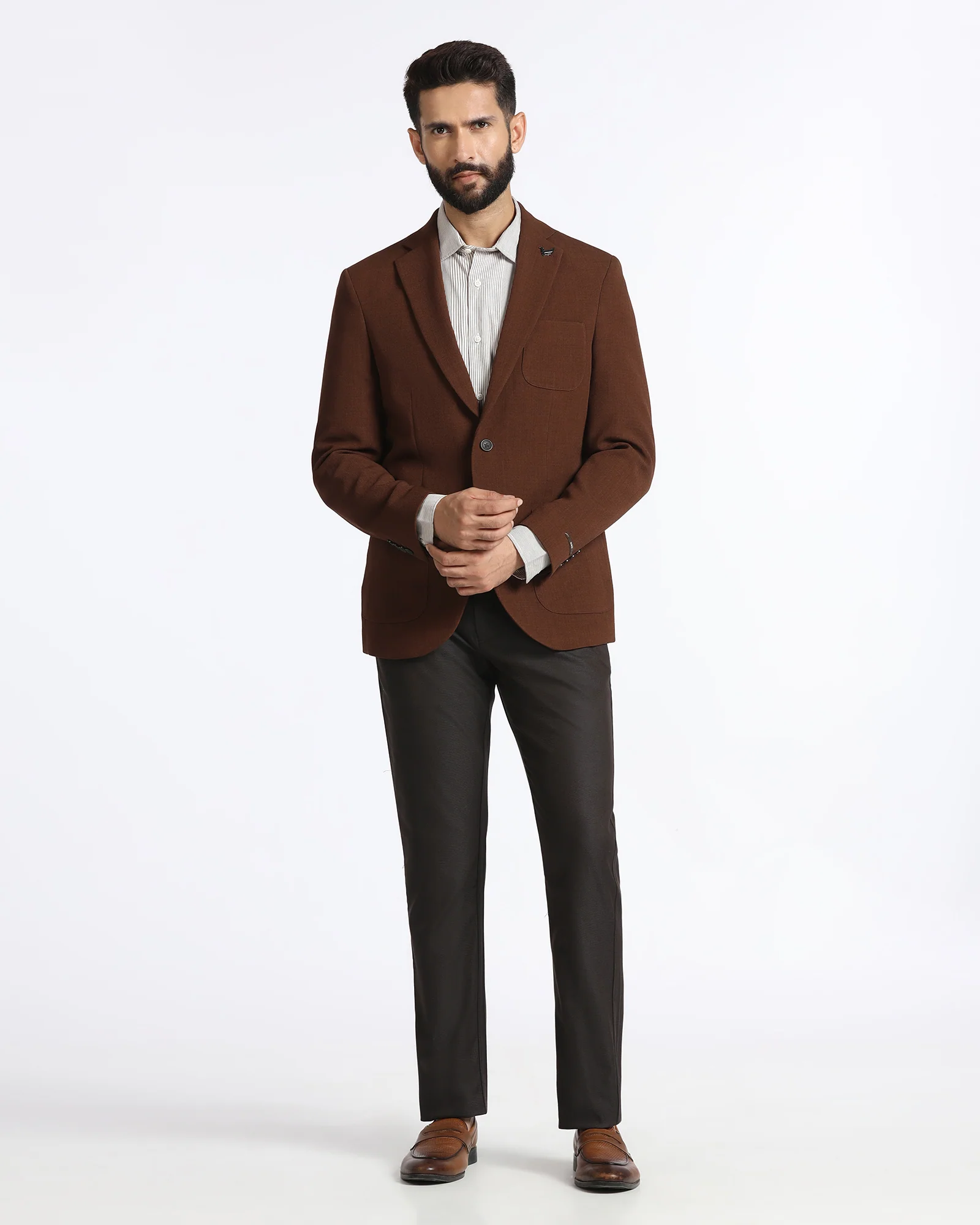 Tobacco Brown Solid Blazer - Modelo - Image 3