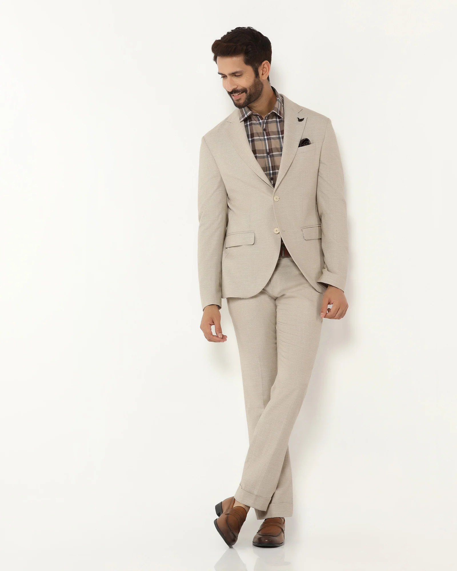 Two Piece Beige Textured Formal Suit - Orcus - Image 8