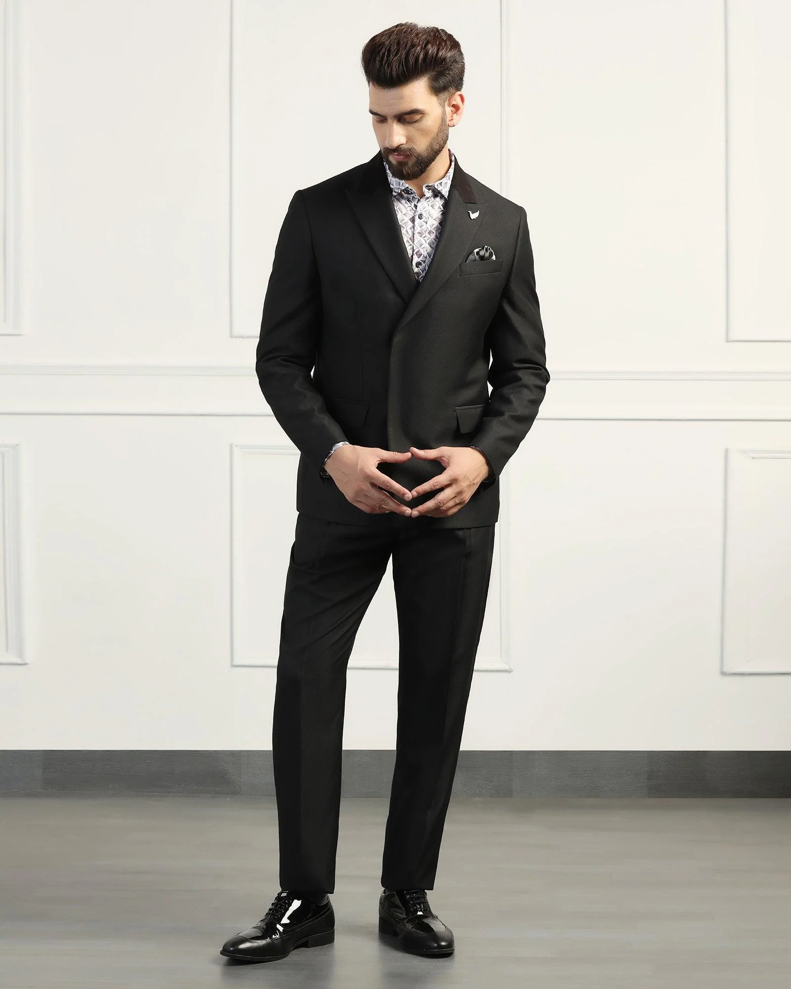 Two Piece Black Textured Formal Suit - Trizer - Image 3