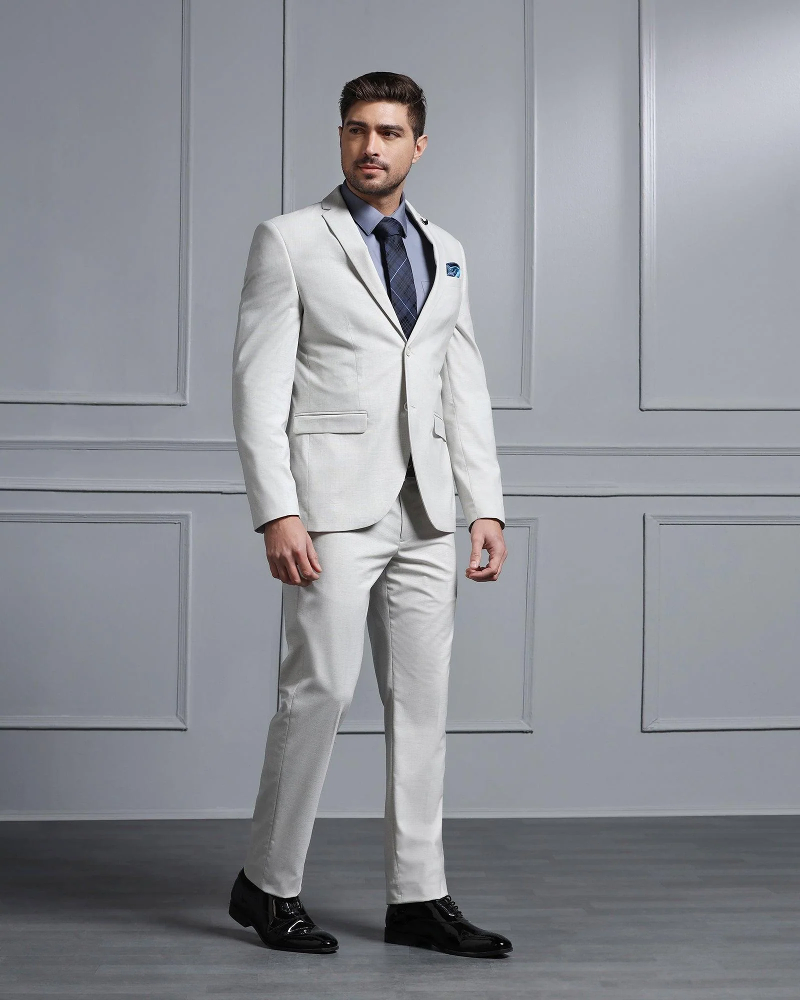 Two Piece Grey Textured Formal Suit - Waves - Image 3