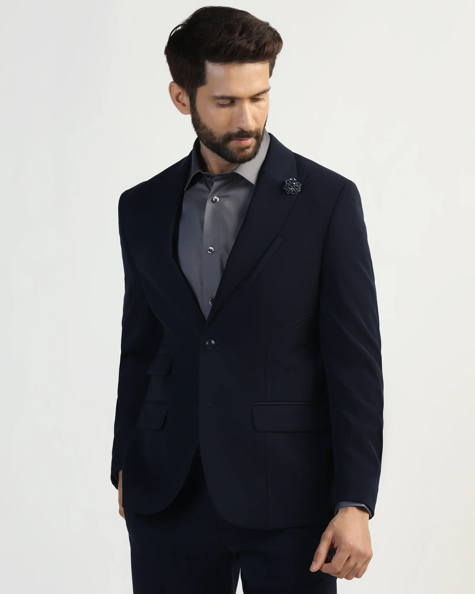 Two Piece Navy Solid Formal Suit - Weimer - Image 9