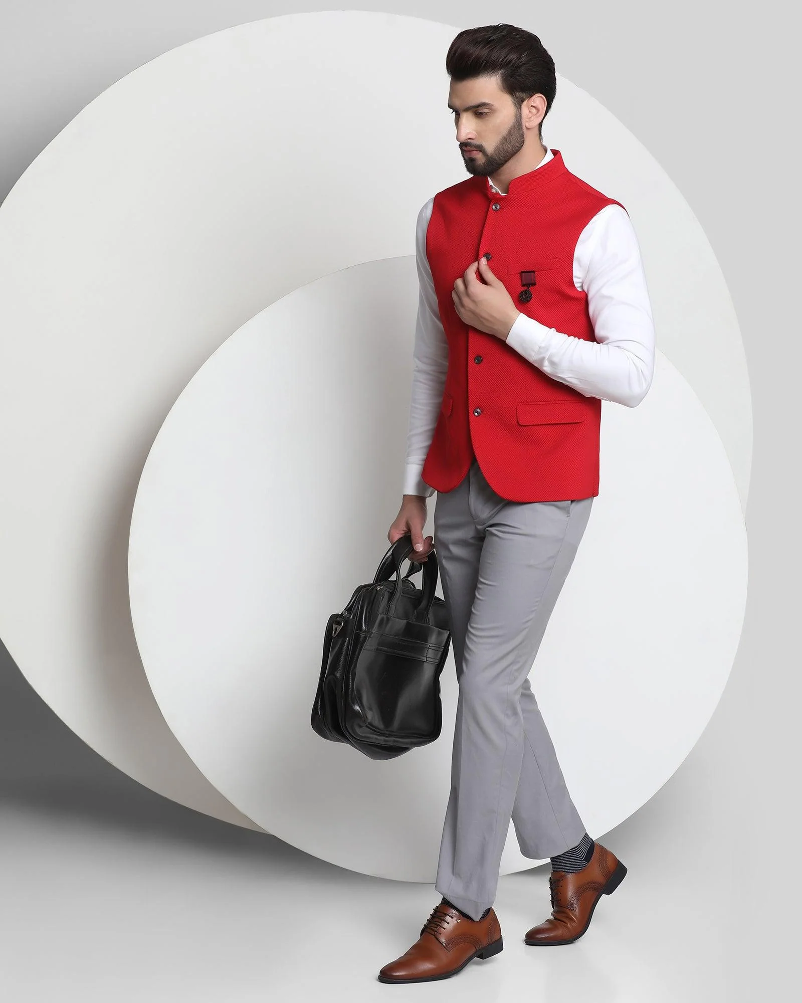 Bandhgala Formal Red Textured Waistcoat - Vann - Image 5