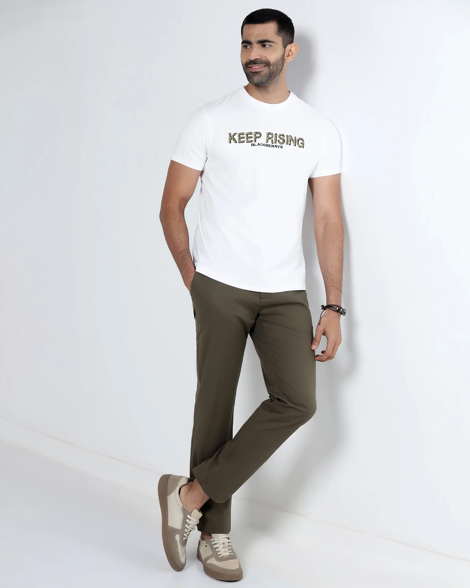 White Crew Neck Solid T-Shirt - Rising - Image 7