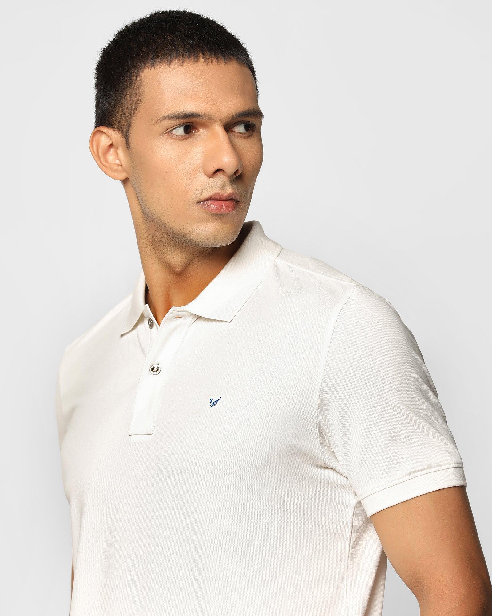 White Must Haves Solid Polo - Yukii - Image 4
