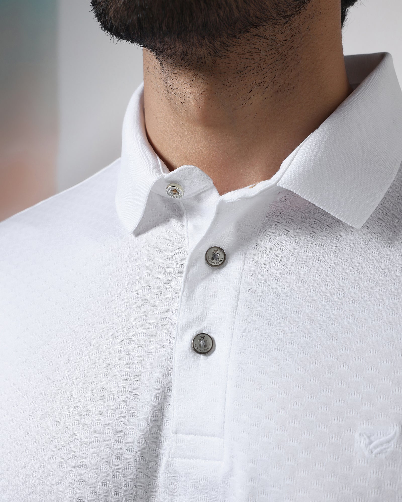 White Textured Polo - Gama - Image 9